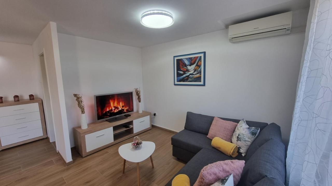 Harmony Apartment Koper Bagian luar foto